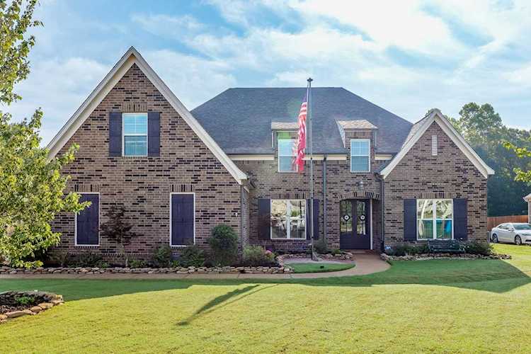 5916 Brandon Brook Dr Arlington, TN 38002