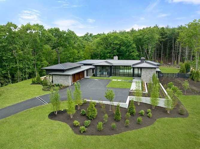 Southside 75 Scotch Pine Rd, Weston, $8,000,000, Massachusetts home for sale, MLS# 72957939 Photo 1