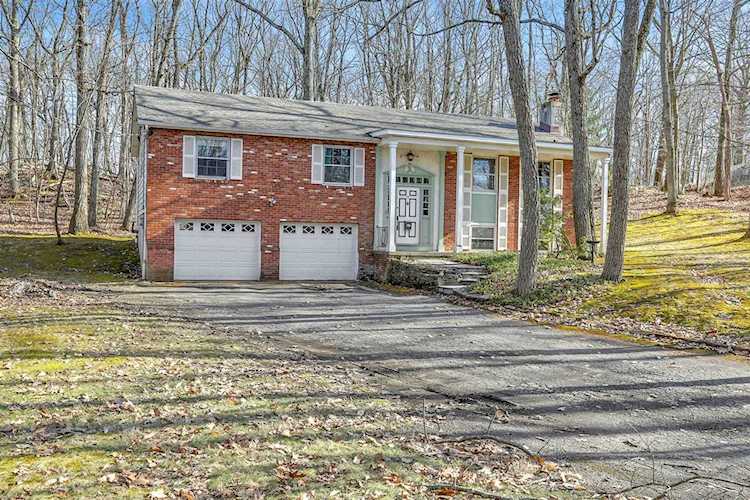 72 Darren Road Union Vale, NY 12540