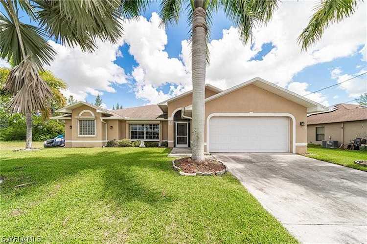 341 SW 23rd Terrace Cape Coral, FL 33991