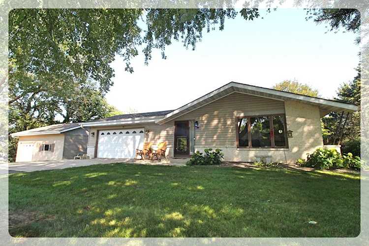 5216 N West Rotamer Rd Milton, WI 53563 | MLS 1943017 Photo 1