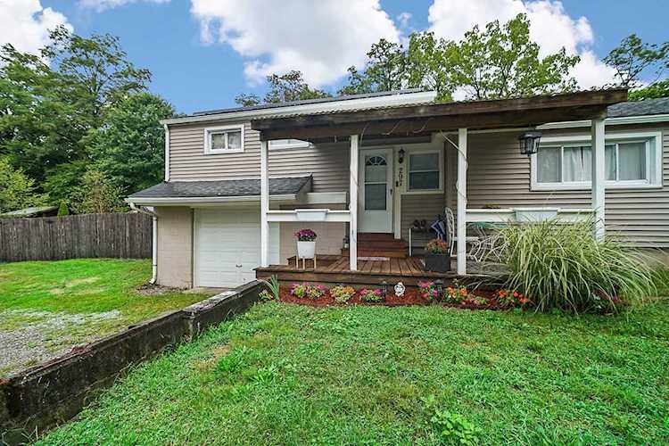 297 Baxtertown Rd Fishkill, NY 12524