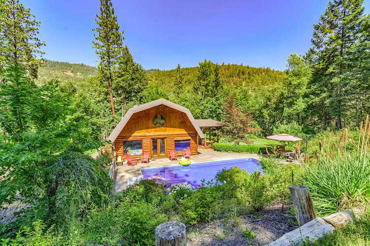 10700 E Antelope Rd Eagle Point, OR 97524