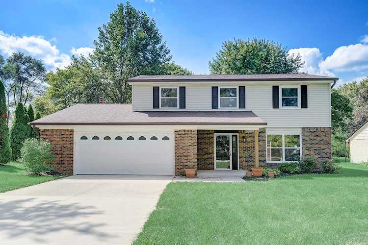909 S Harbour Dr Noblesville, IN 46062