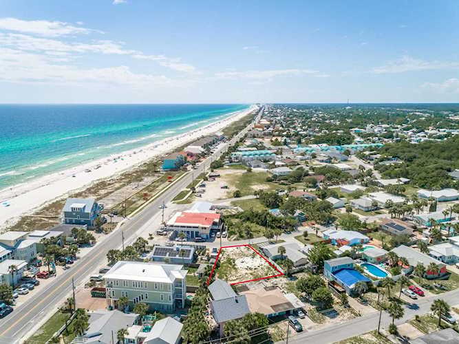 317 S Wells St Panama City, FL 32413