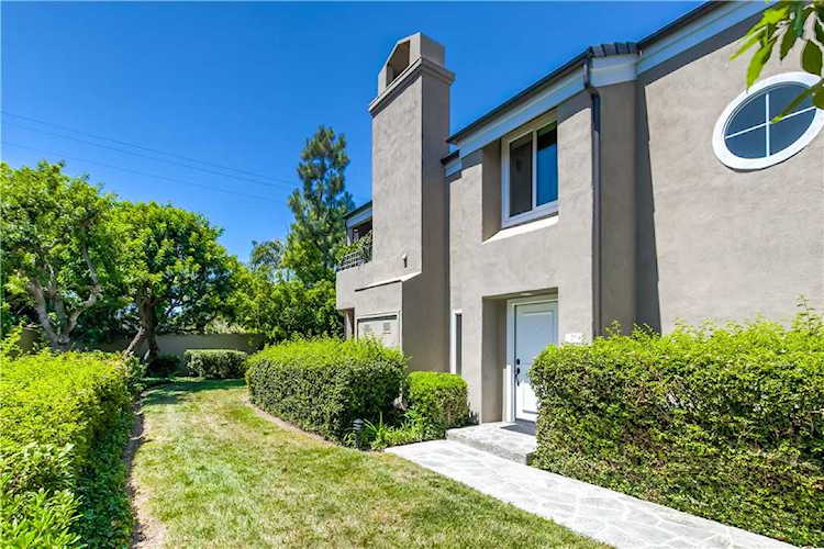 51 Baycrest Ct #42 Newport Beach, CA 92660