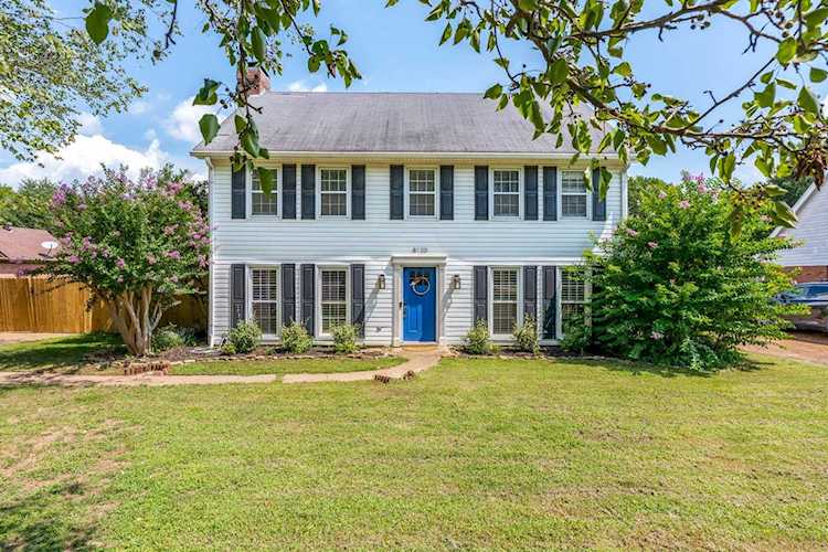 8120 Kimbrook Dr Germantown, TN 38138
