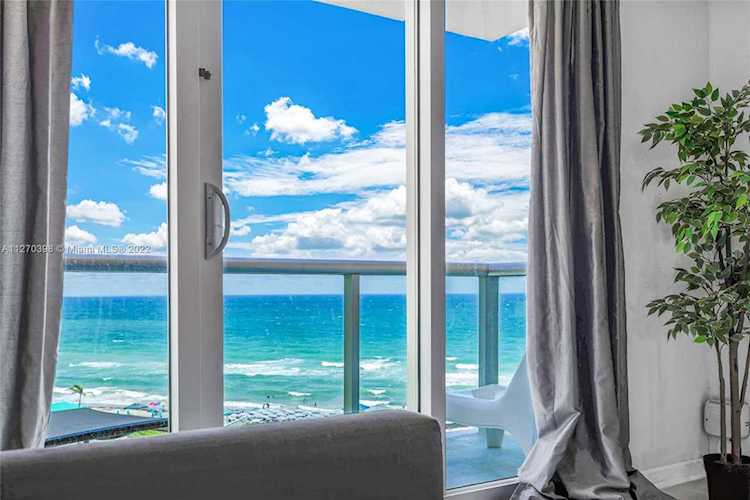 3801 S Ocean Dr #8Z Hollywood, FL 33019