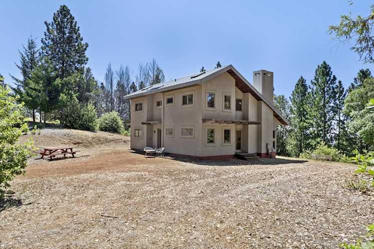 3559 Creighton Ridge Road Cazadero, CA 95421