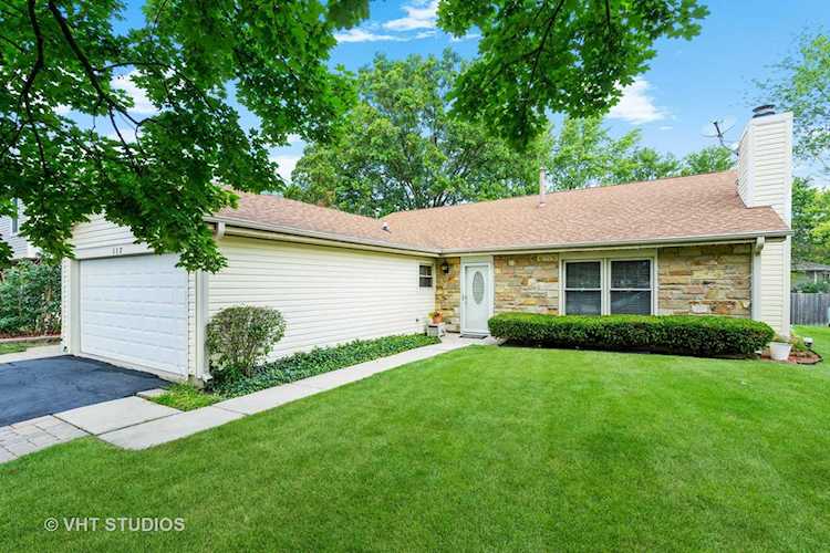 112 Rockhurst Rd Bolingbrook, IL 60440
