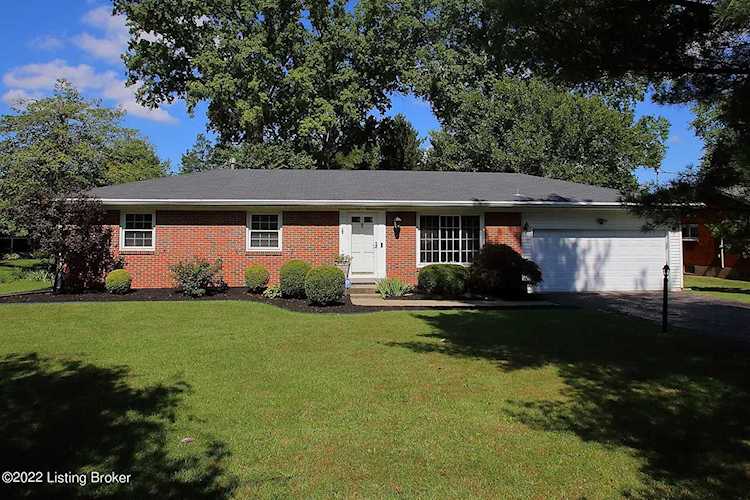 202 Dorsey Ln Louisville, KY 40223