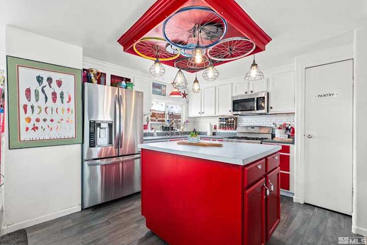 3440 Clark Dr Washoe Valley, NV 89704