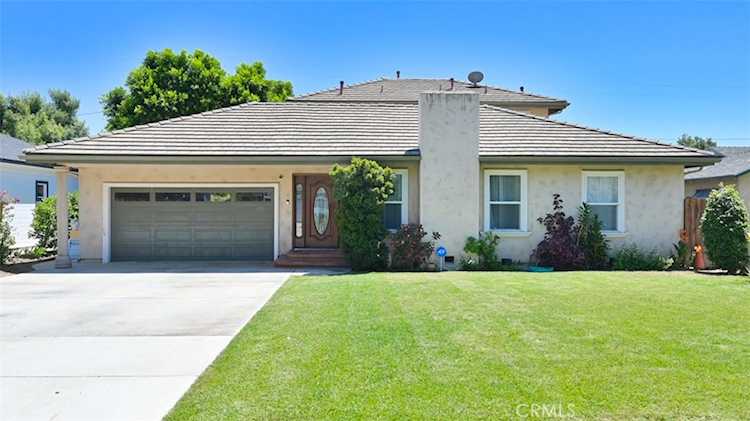 2322 Bashor St Duarte, CA 91010