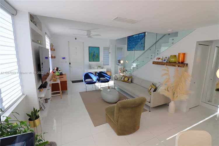 1405 Galiano St #3 Coral Gables, FL 33134