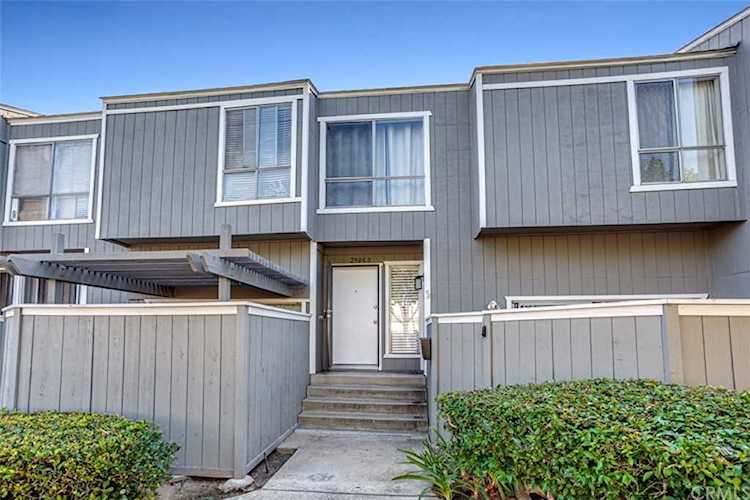 2905 S Fairview St #D Santa Ana, CA 92704