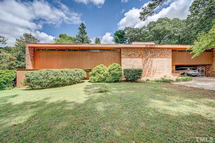 15 Pine Forest Road Siler City, NC 27344