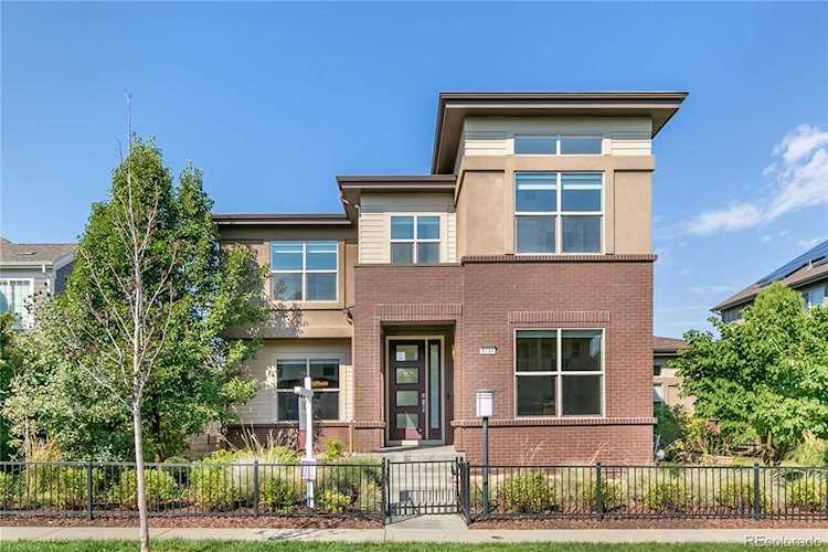 8134 E 33rd Ave Denver, CO 80238