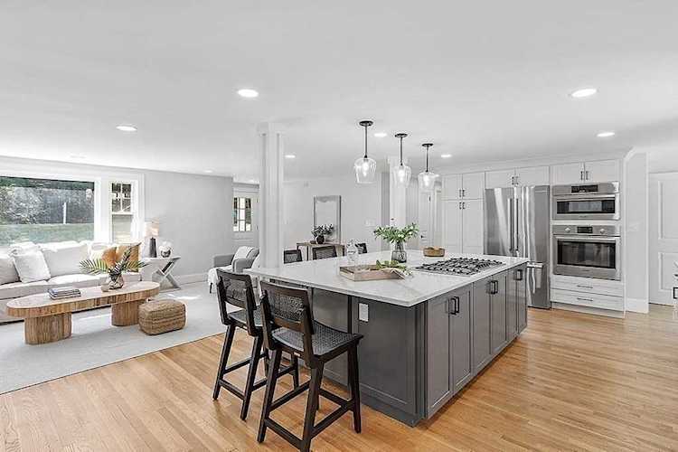 West Concord Concord, 2028 Main St, MA, home for sale, MLS#:73018637 Photo 1