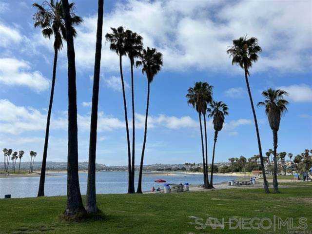 Just Listed 1456 Thomas Avenue #3, San Diego, 92109 Photo 1