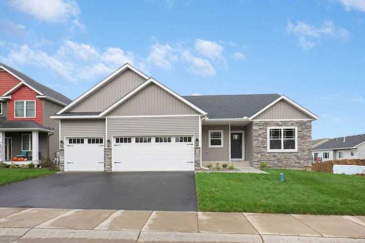 9172 Maas Drive Minnetrista, MN 55387