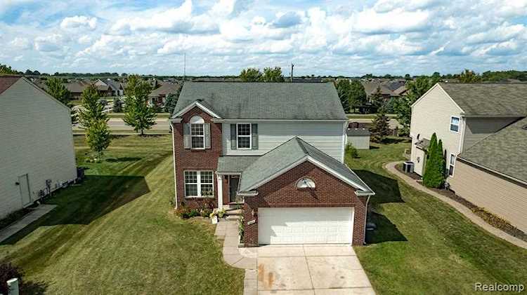 56655 Hastings Macomb, MI 48042