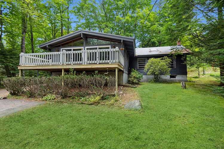 67 Port Wedeln Rd Wolfeboro, NH 03894