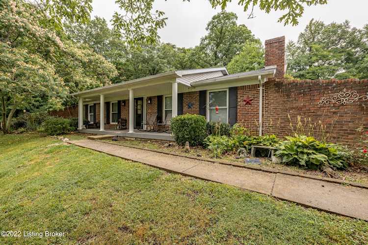 1417 Old Boston Rd Lebanon Junction, KY 40150 MLS 1615539