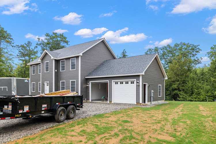 Bean Group | 18 Arrow Way Sanbornton 03269 NH | home for sale Photo 1