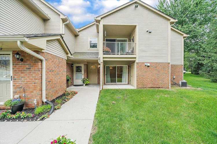 55210 Westchester Dr, Shelby Twp, MI 48316 in Westchester Place Condo #695|Macomb MLS# 50086707 Photo 1