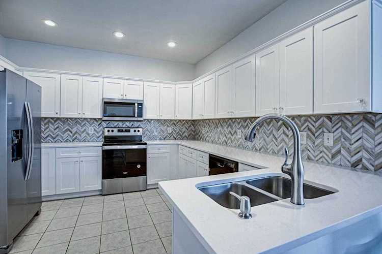 5524 Hampton Woods Way Tallahassee, FL 32311