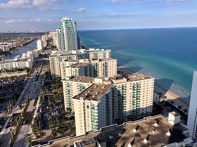 4111 S Ocean Dr #2910 Hollywood, FL 33019