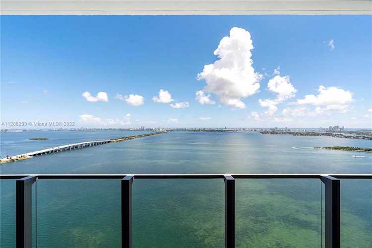 2900 NE 7th Ave #3504 Miami, FL 33137