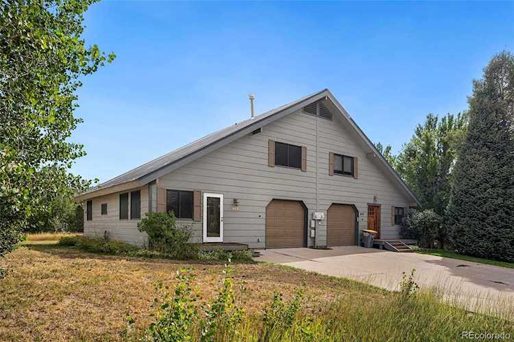 343 Cherry Dr Steamboat Springs, CO 80487