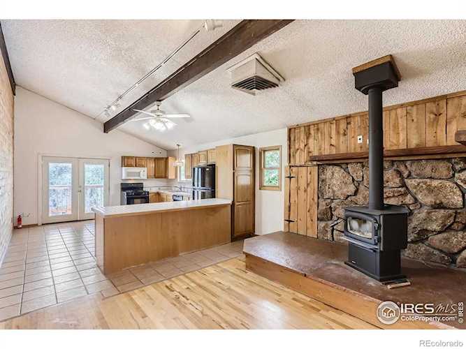 926 4th Ave Lyons, CO 80540