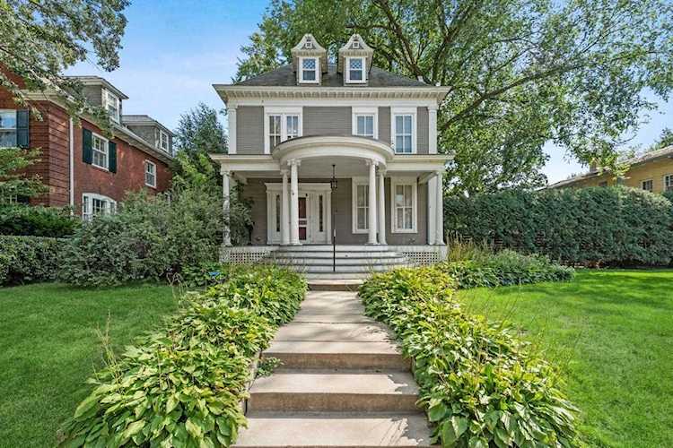 506 Summit Avenue Saint Paul, MN 55102