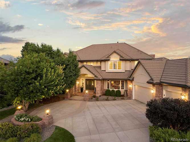 10022 Oak Tree Ct Lone Tree, CO 80124