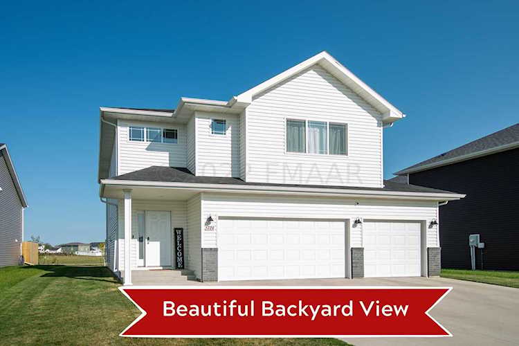 5726 Deb Dr W West Fargo, ND 58078