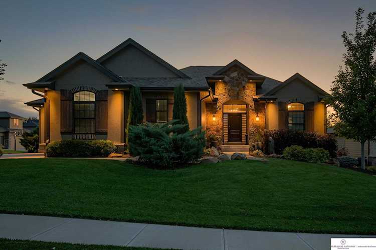 3322 S 186 St Omaha, NE 68130 | MLS 22217166 Photo 1