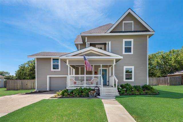 619 Wood Street Royse City, TX 75189