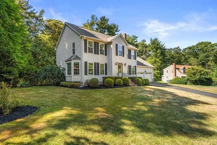 MLS#:73035836 Wrentham, 15 Kevin Joes Way, MA, home for sale Photo 1