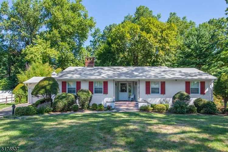 38 Winding Way Short Hills, NJ 07078