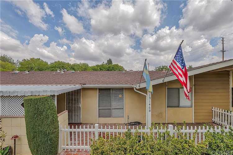 19146 Avenue of The Oaks #B Newhall, CA 91321