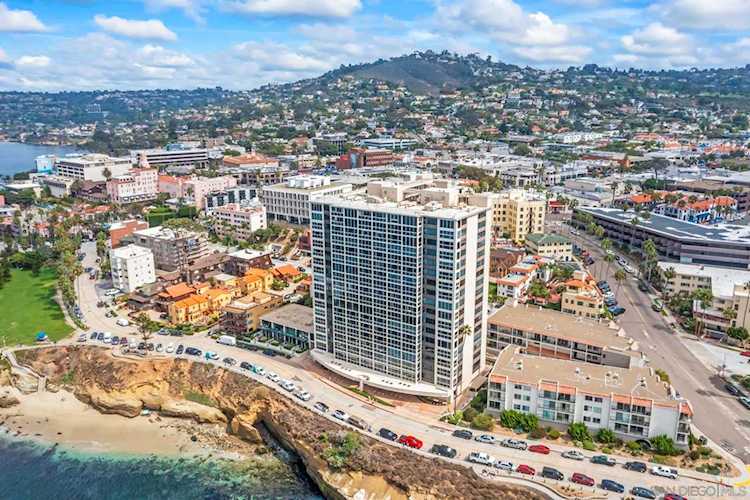 939 Coast Blvd. #3 C La Jolla, CA 92037