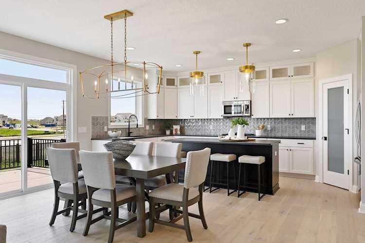 4836 Sonoma Road Woodbury, MN 55129