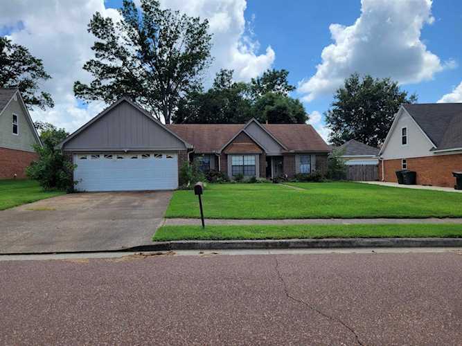 6337 Eastbrier Dr Bartlett, TN 38135 | MLS 10133394 Photo 1
