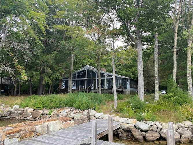 16 Old Long Island Rd Moultonborough, NH 03254