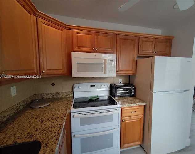 988 Normandy U #988 Delray Beach, FL 33484
