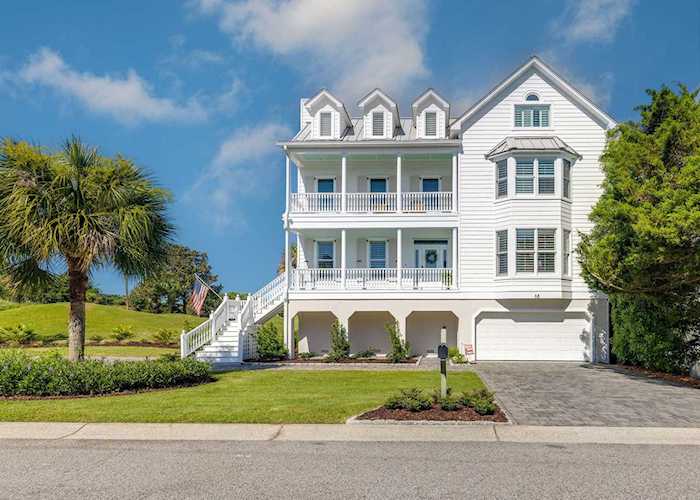 68 Morgan Place Dr Isle Of Palms, SC 29451