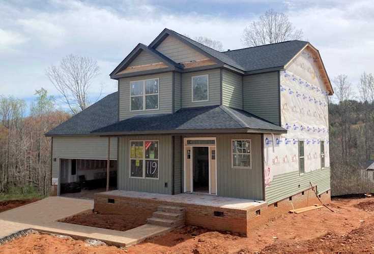 616 Forden Drive Wellford, SC 29385