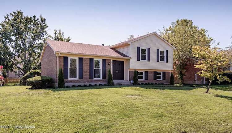 3403 Historic Dr Louisville, KY 40299